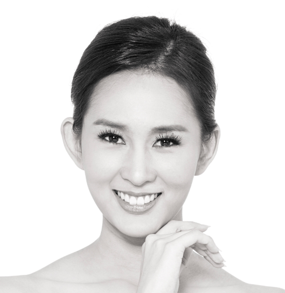 Asian blepharoplasty consultation and eyelid evaluation